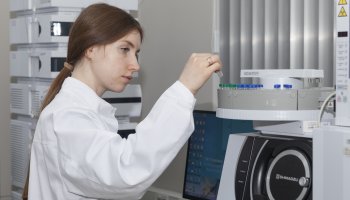 Специалисты ФГБУ «ВГНКИ» проведут практический курс по анализу пестицидов в кормах и пищевой продукции