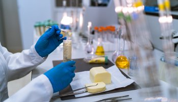 ФГБУ «ВГНКИ» выявило несоответствия в трех образцах молочной продукции   