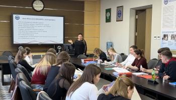 Заместитель директора ФГБУ «ВГНКИ» Василина Грицюк рассказала студентам базовой кафедры о государственной регистрации кормовых добавок в Российской Федерации